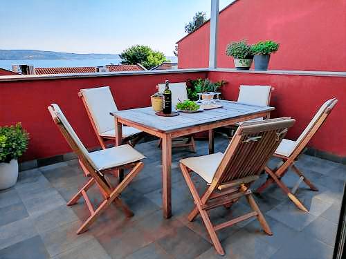 Apartma Hrvatini