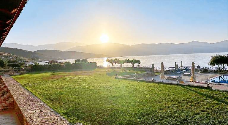 Europa Beach Hotel — photo 4