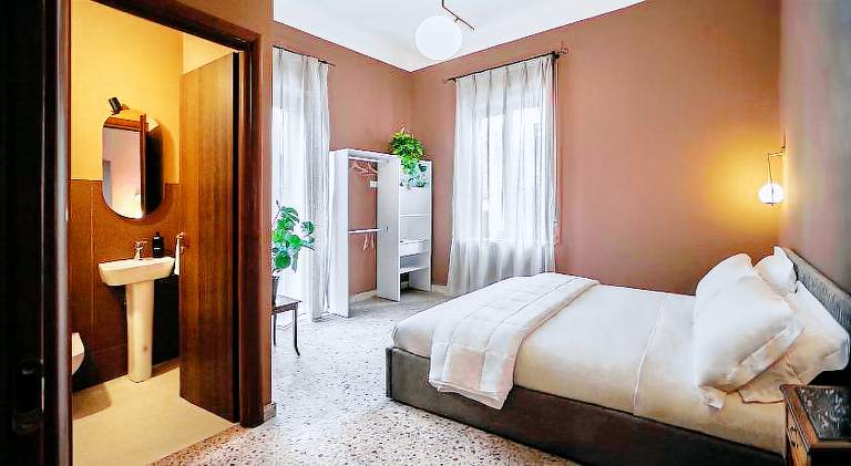 Holiday apartment with 2 rooms for 6 persons — photo 2
