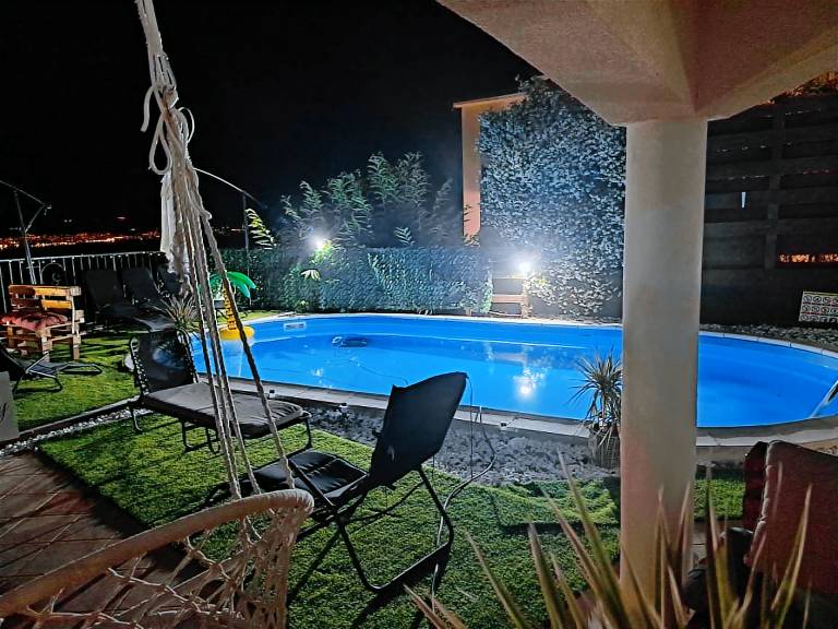 Spacious Luxury Apartment with Amazing Sea View and Private Pool and Boat — photo 3