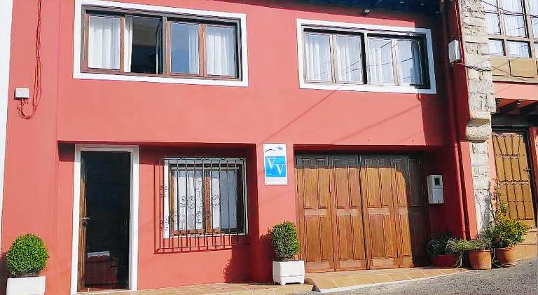 Beautiful vacation home with yard & terrace | Dogs allowed in Llanes