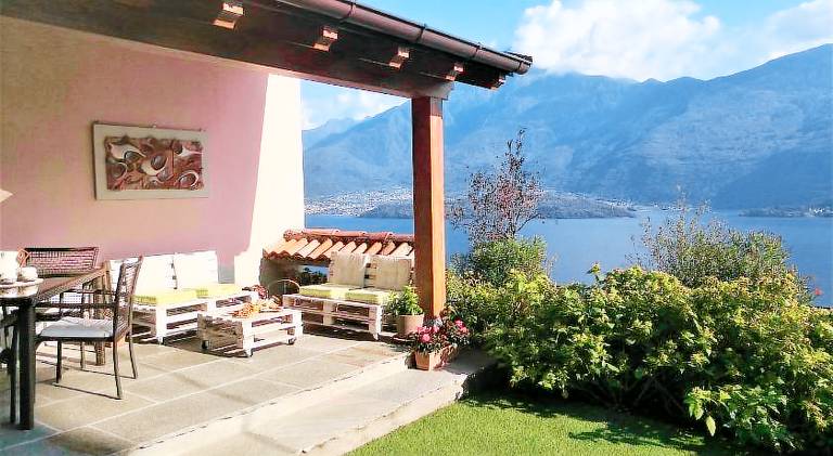 Family-friendly rental apartment with yard, private pool & patio | Pets are welcome — photo 4