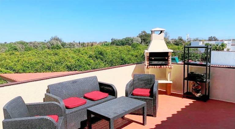 Charming holiday apartment with hot tub & pool | Pet-friendly in Tavira