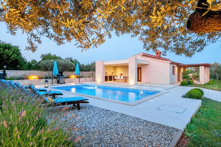Ferienhaus in Mali Vareški, Šegotići für max. 4 Personen, Ferienhaus in Mali Vareški, Šegotići für max. 4 Personen,