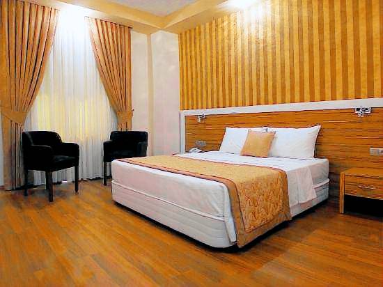 Hotel Golden King — photo 2