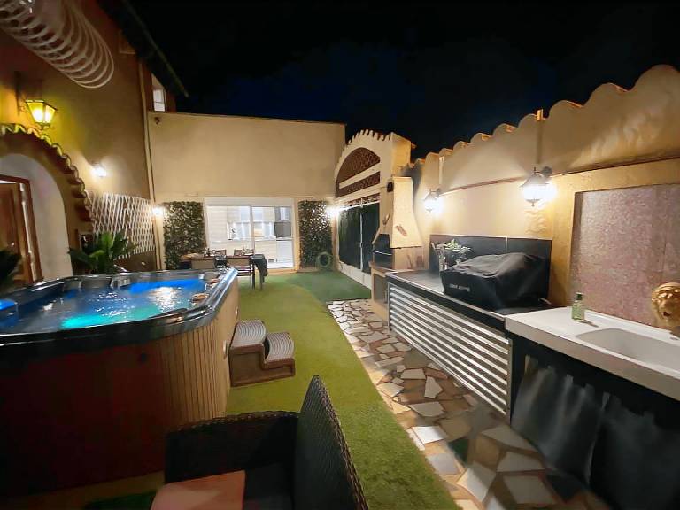 Fully equipped lovely gite with BBQ, terrace & yard | Dogs allowed — photo 5