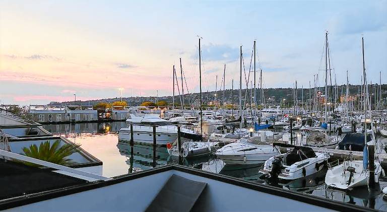 Charming house with jacuzzi & pool | Next to the beach | Dogs allowed in Piran