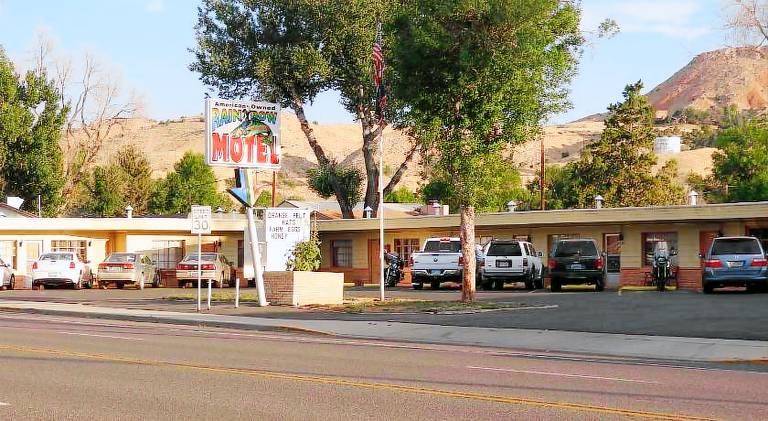 Rainbow Motel Hot Springs State Park Thermopolis — photo 5