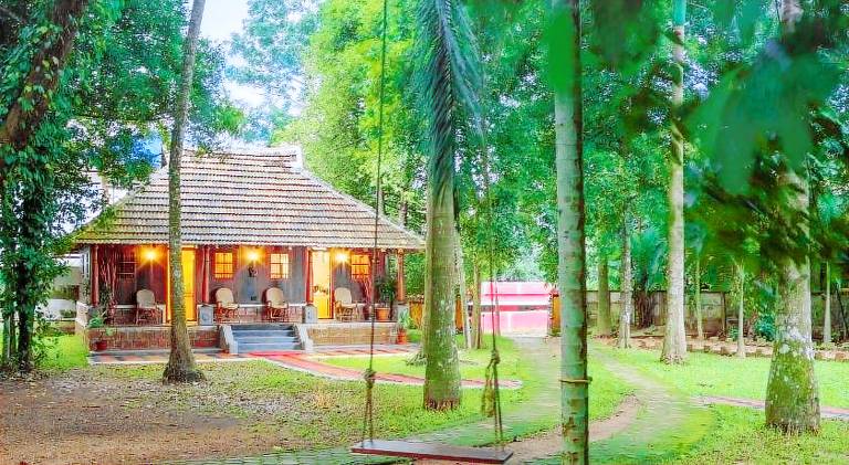Private room  Aluva