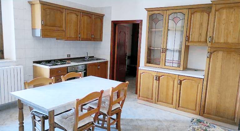House with garden — photo 3