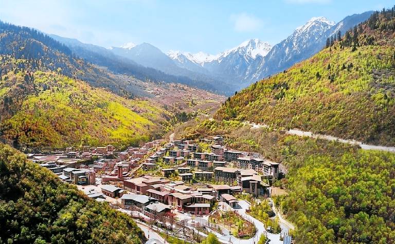 Hilton Jiuzhaigou Resort in Ngawa Autonomous Prefecture