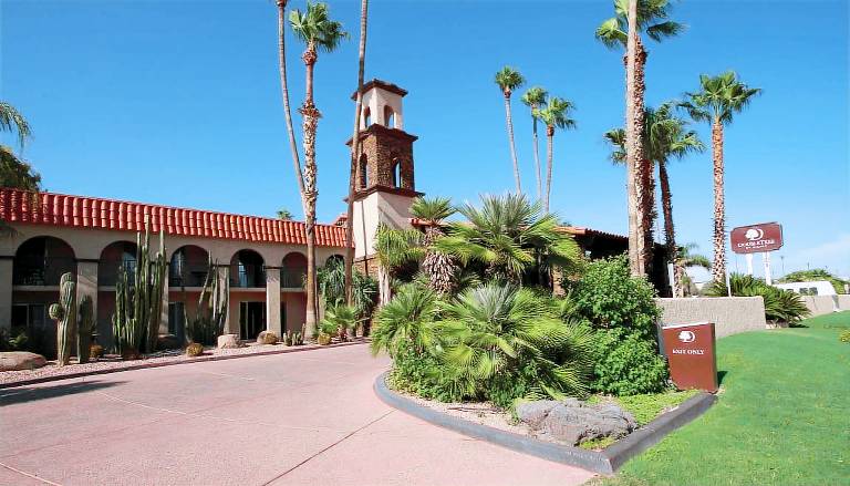DoubleTree Suites by Hilton Tucson - Williams Center in Tucson, AZ