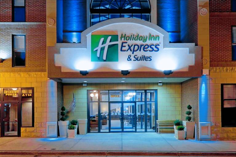 Holiday Inn Express Hotel & Suites Deadwood-Gold Dust Casino By IHG in Deadwood, SD