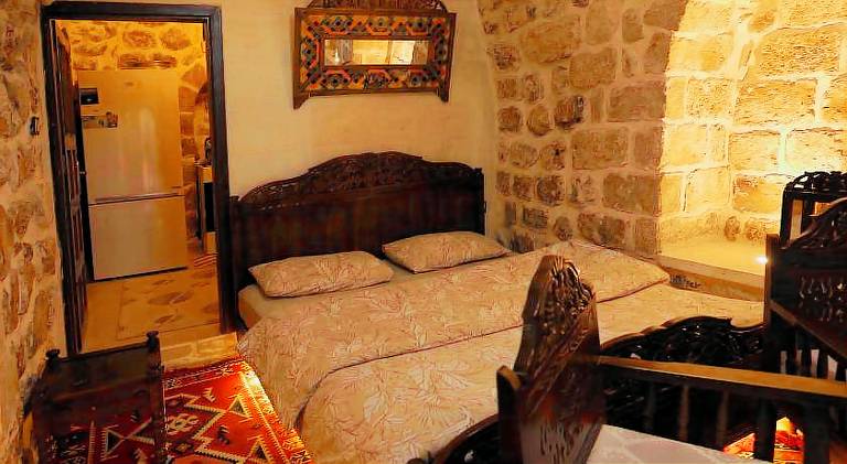 Wonderful serviced apartment with patio & garden | Pet-friendly in Mardin