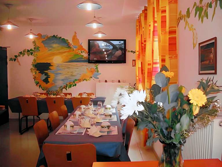 Hotel Cesar Centre-ville Gare Charleville-Mezieres — photo 3