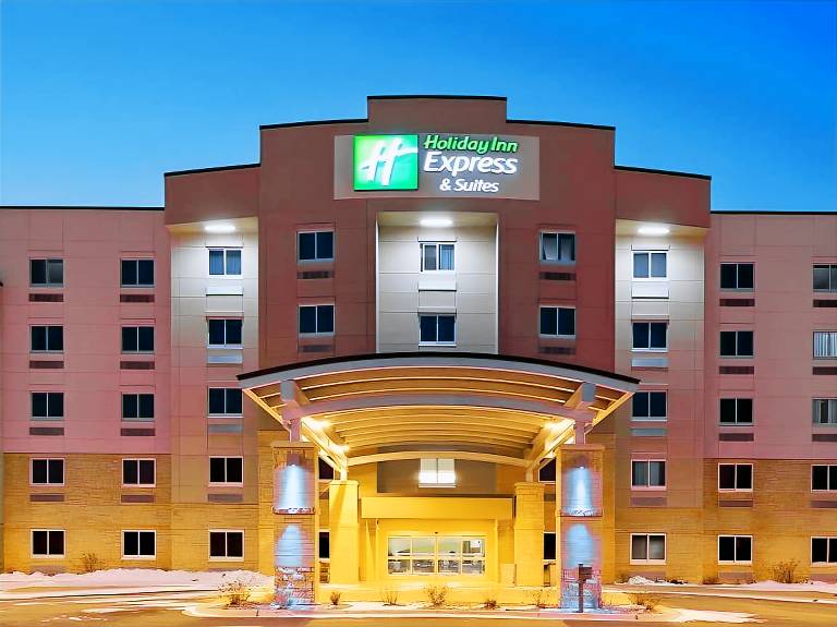 Holiday Inn Express Hotel & Suites Mankato East By IHG in Mankato, MN