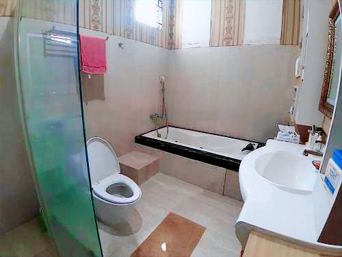 444 m² Villa