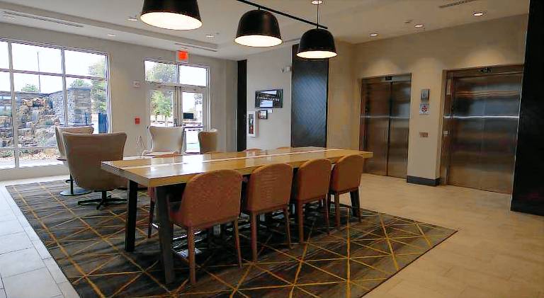 Holiday Inn Hotel and Suites Hopkinsville - Convention Ctr By IHG — photo 3