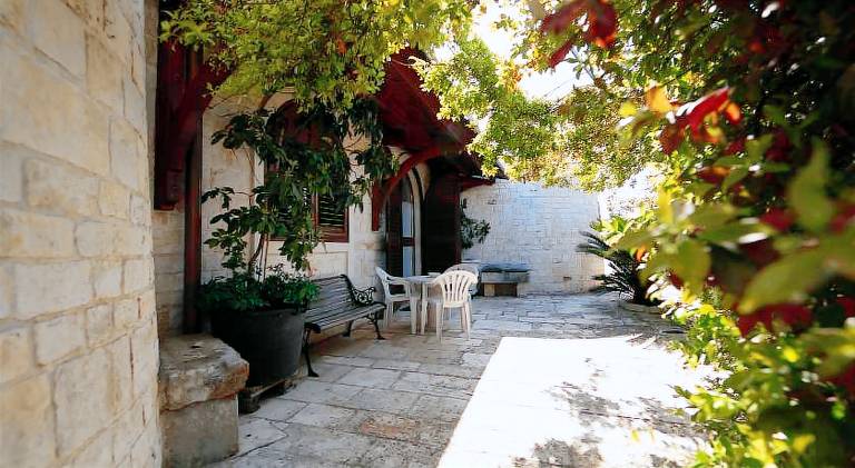 Vacation home with patio & garden | Pet-friendly in Locorotondo
