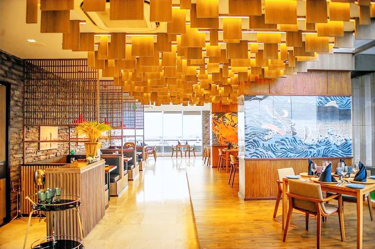 Oakwood Hotel & Residence Sri Racha in Si Racha