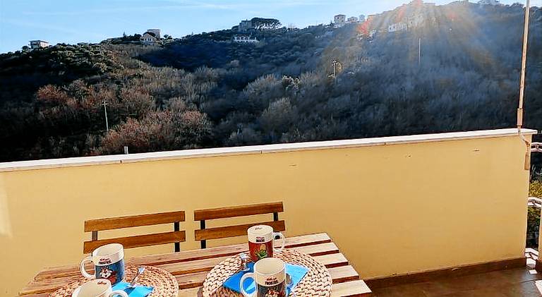 Apartment with 2 rooms for 5 persons — photo 2