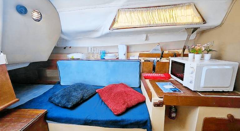 Boat | Close to Jerónimos Monastery | Pet-friendly in Lisbon