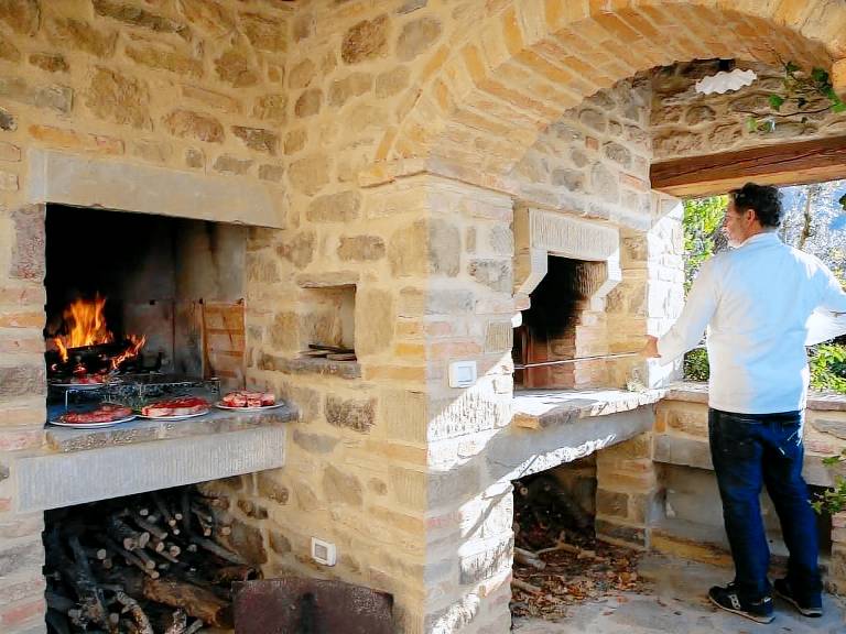 Wohnung in Cortona mit Terrasse, Garten und Grill — photo 3