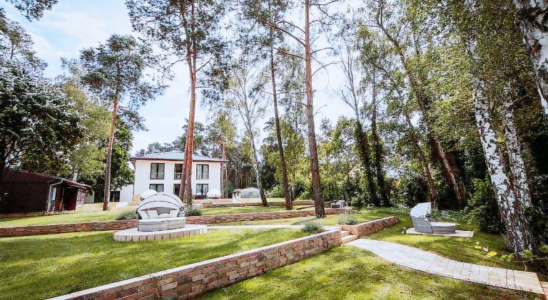 Villa with hot tub in Teltow