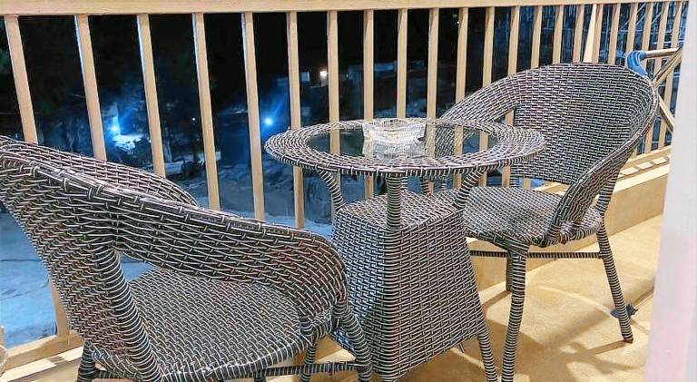 Vacation home with terrace & yard | Perfect for remote work — photo 5