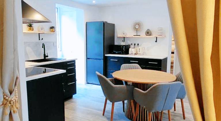 Rental apartment with 2 rooms for 4 persons — photo 3