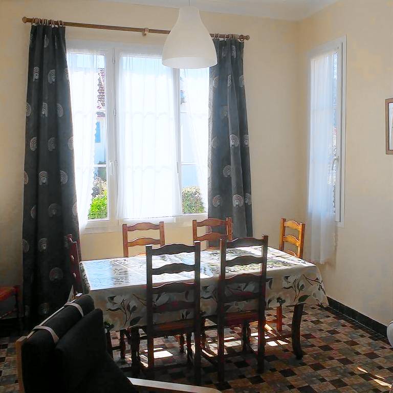 Villa with yard | Sea view — photo 5