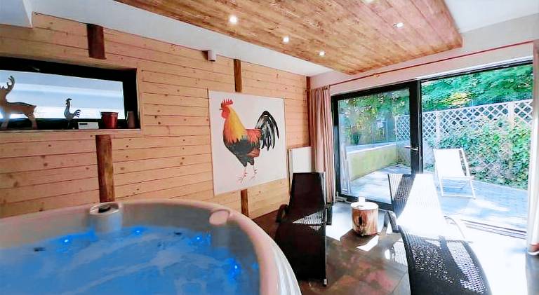 Apartment with jacuzzi, patio & sauna in Szczyrk