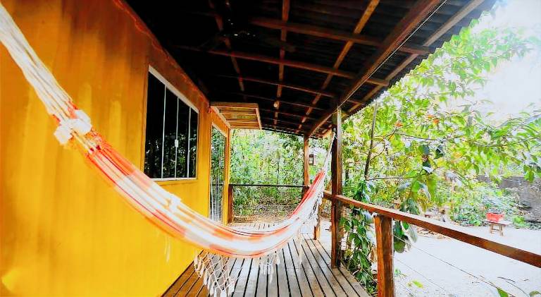 Lovely lodge with terrace & garden | Pets allowed — photo 4