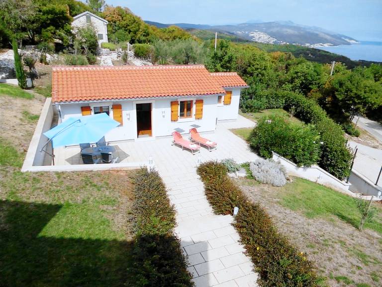 Lovely house with terrace, garden & private pool | Dogs allowed — photo 5