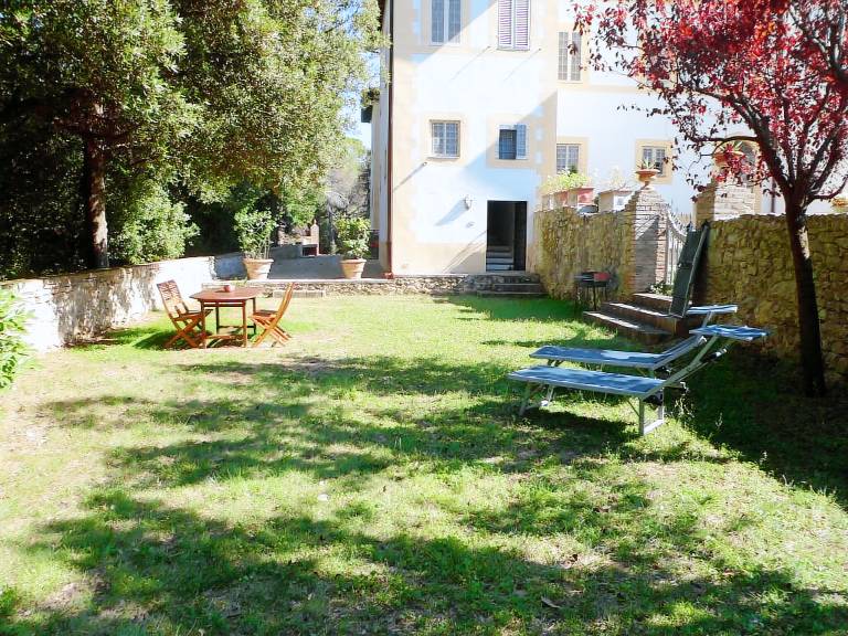 Appartamento Arrone