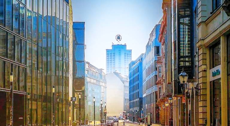 Stylisches zentrales City-Apartment mit 2 Balkonen — photo 5