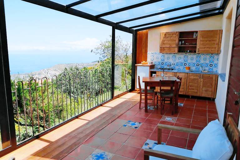 Private room Zambrone