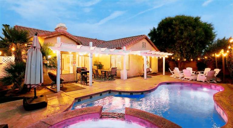 Nice vacation home with pool | Pet-friendly in Indio, CA