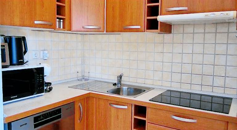 Holiday apartment with pool | Next to the beach | Dogs allowed — photo 4
