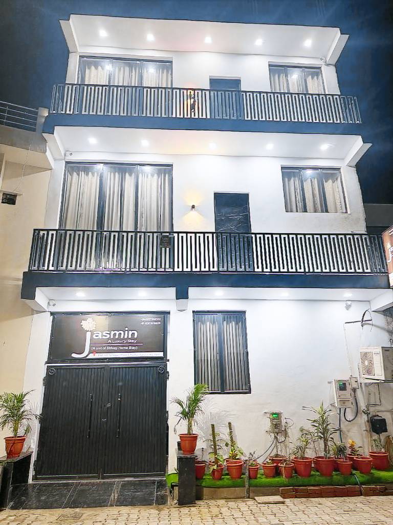 Jasmin A Luxury Stay in Agra