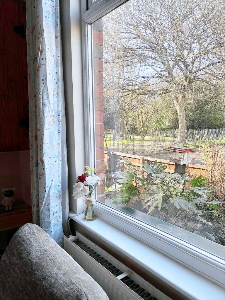 Bright and Cozy Stay in leeds — photo 5