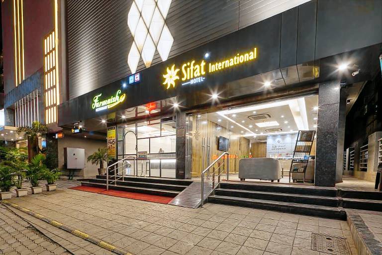Hotel Sifat International