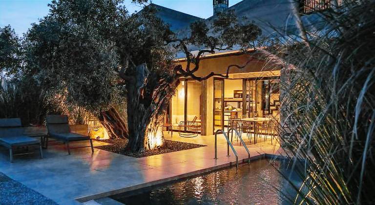 Villa with barbecue, private pool & terrace | Suitable for remote work | Pets are welcome — photo 3
