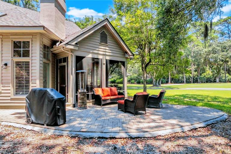 Vacation home with barbeque — photo 2