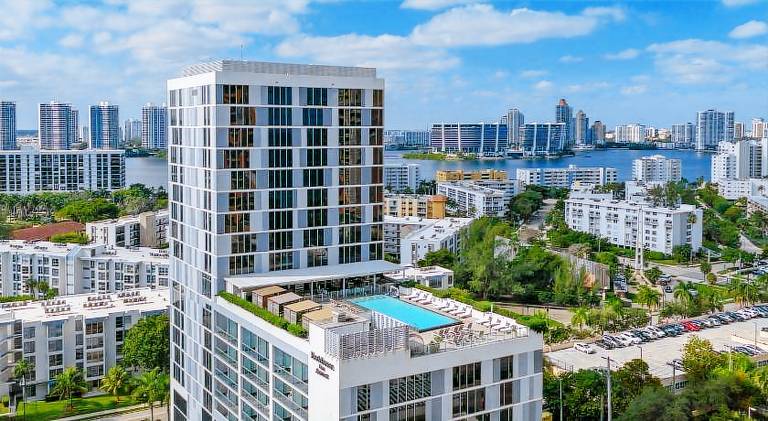 Residence Inn by Marriott Miami Sunny Isles Beach — photo 2