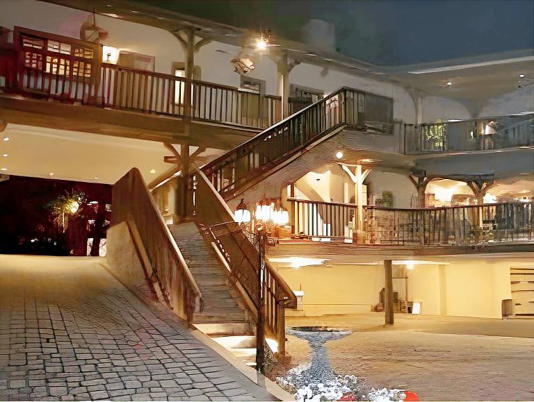 Coachman s Inn A Four Sisters Inn