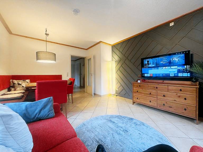 Apartment with patio | Mountain view — photo 5