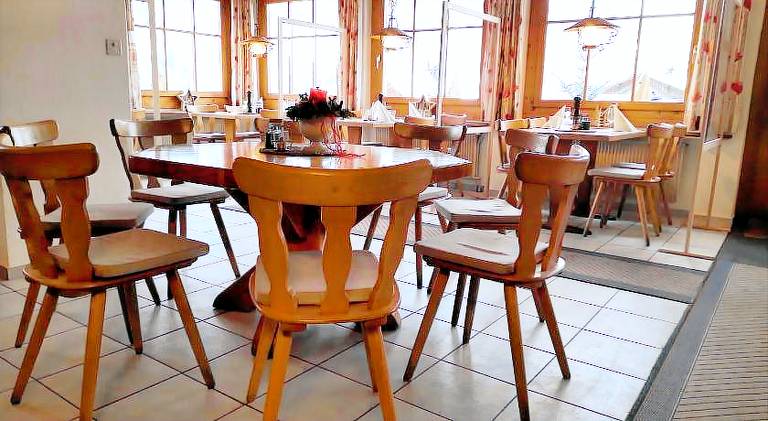 Hotel Restaurant Waldrand, Isenfluh — photo 5