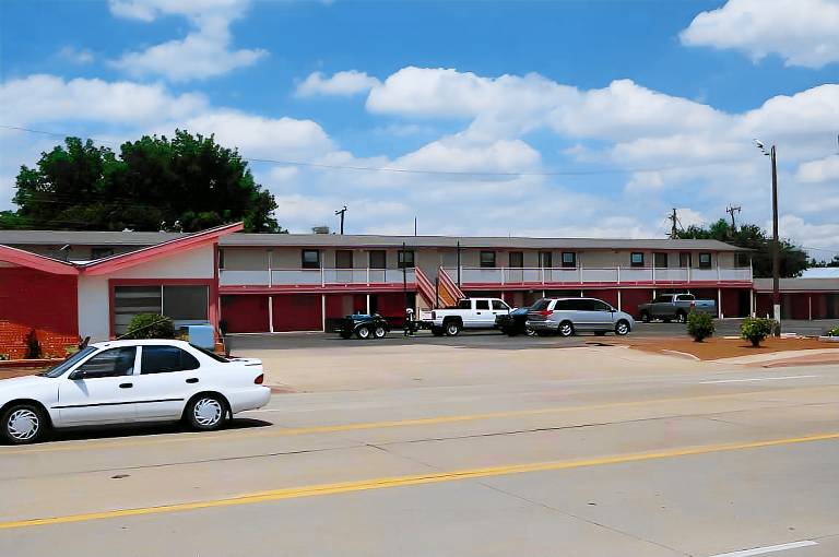American Inn & Suites Childress — photo 3