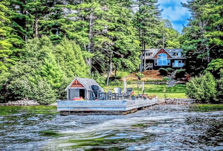 Cottage  Baysville